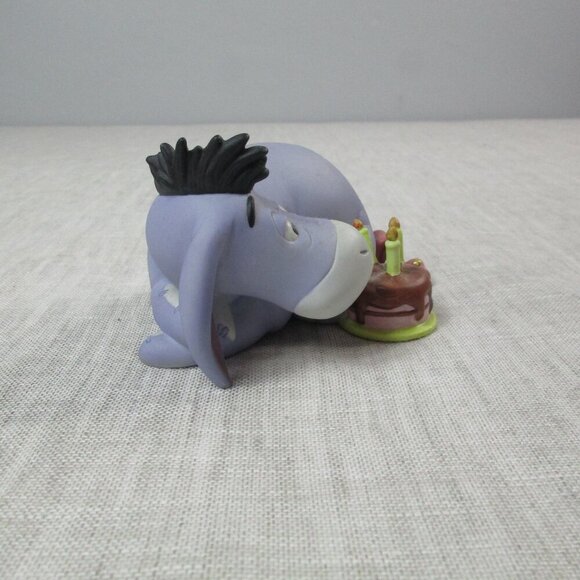 Eeyore Figurine Disney Pooh & Friends Birthday They Come They Go They Come Again - Picture 3 of 5